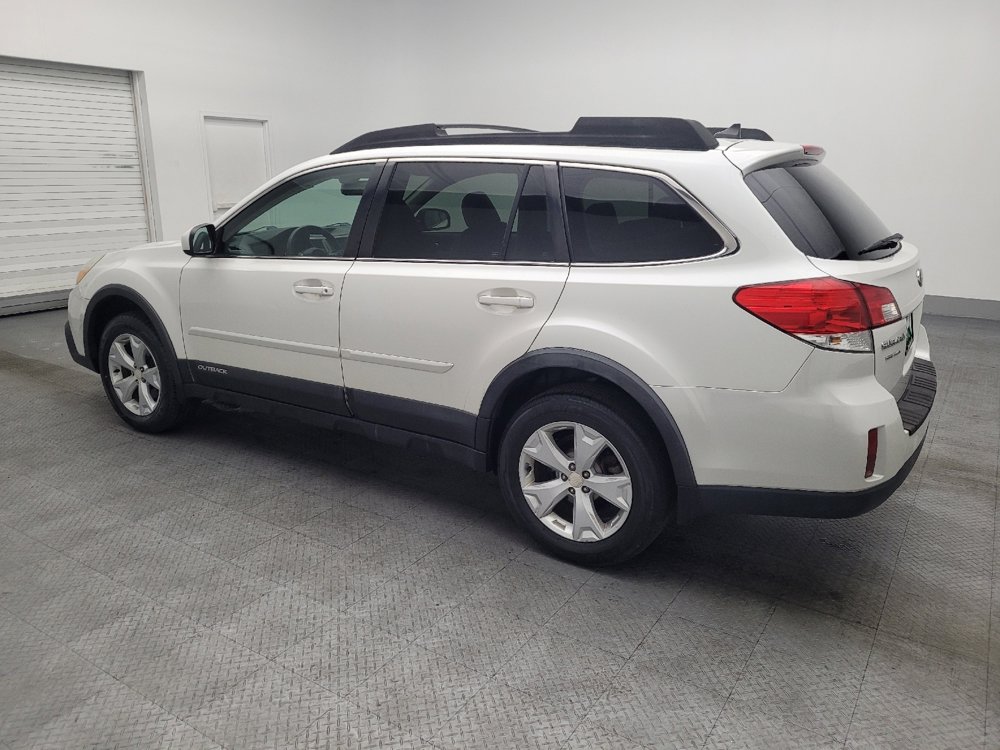 Used 2014 Subaru Outback 3.6R Limited image 3