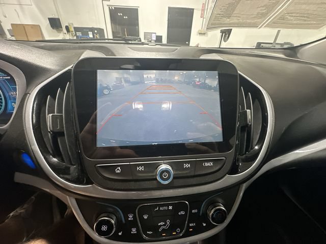 Used 2017 Chevrolet Volt LT w/ Comfort Package FWD image 29