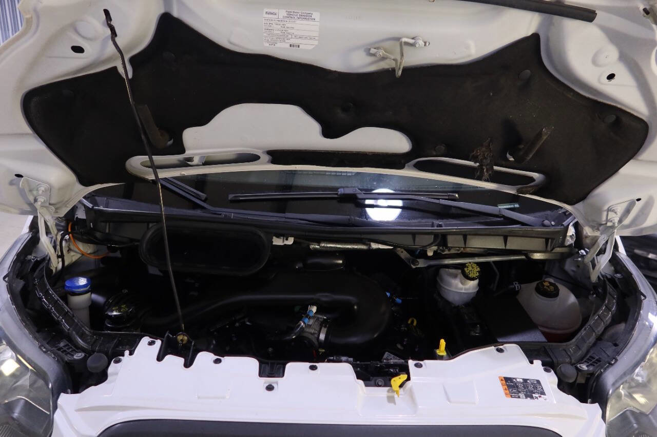 Used 2016 Ford Transit 350 XL image 9