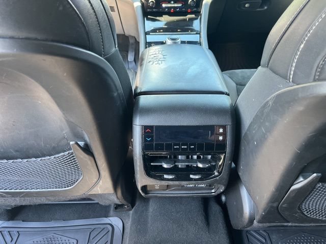 Used 2023 Jeep Grand Cherokee L Laredo AWD/4WD image 15