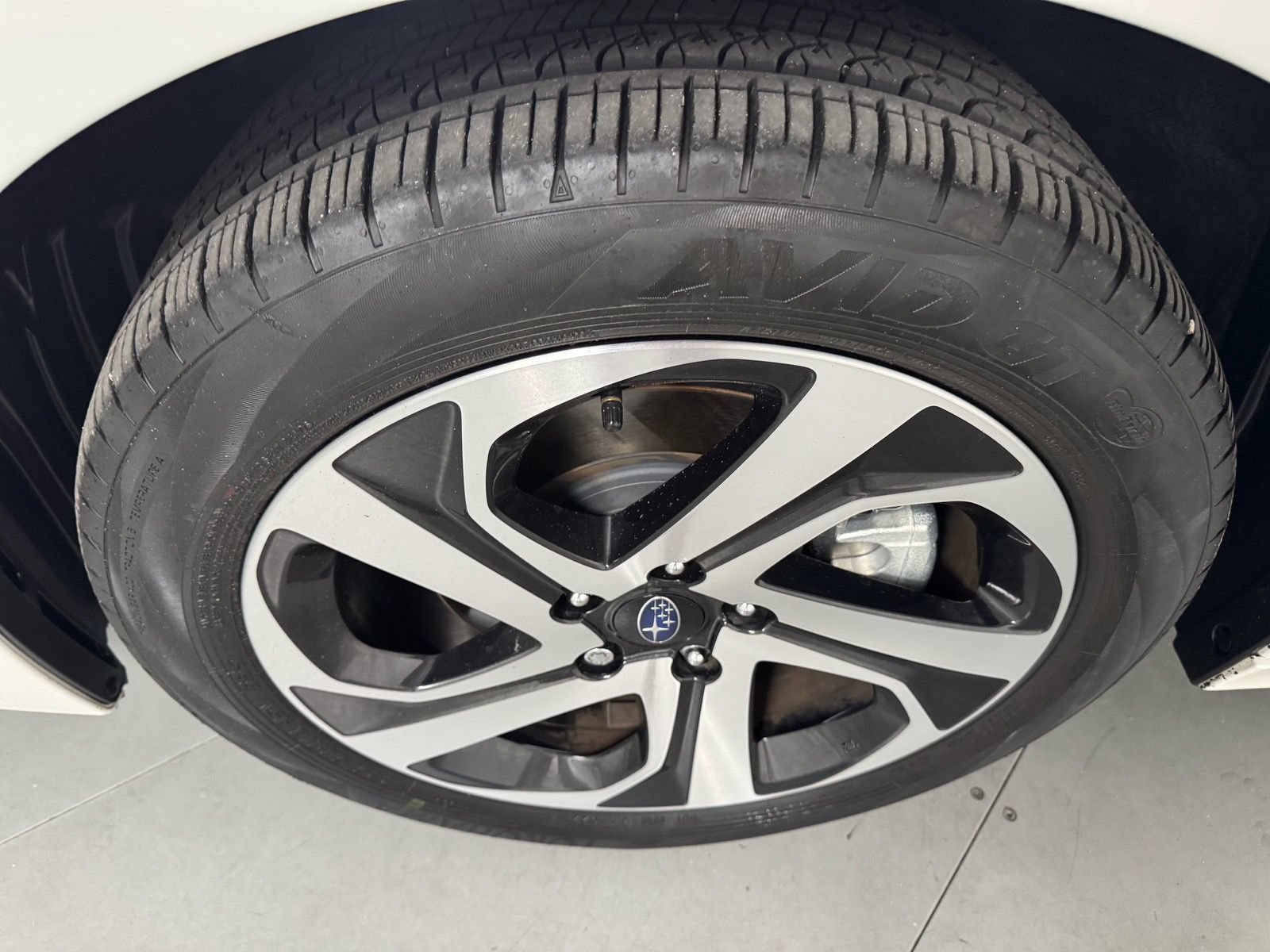 Certified 2022 Subaru Legacy Touring XT AWD/4WD image 9