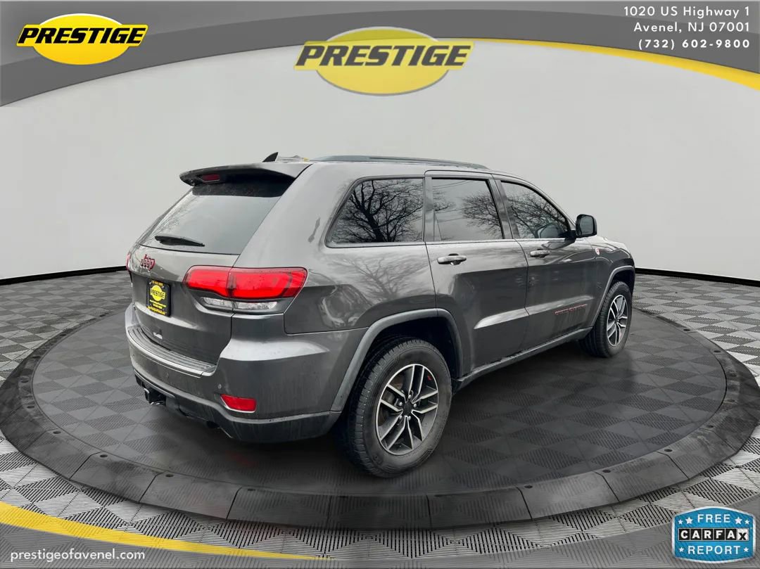 Used 2019 Jeep Grand Cherokee Trailhawk image 5