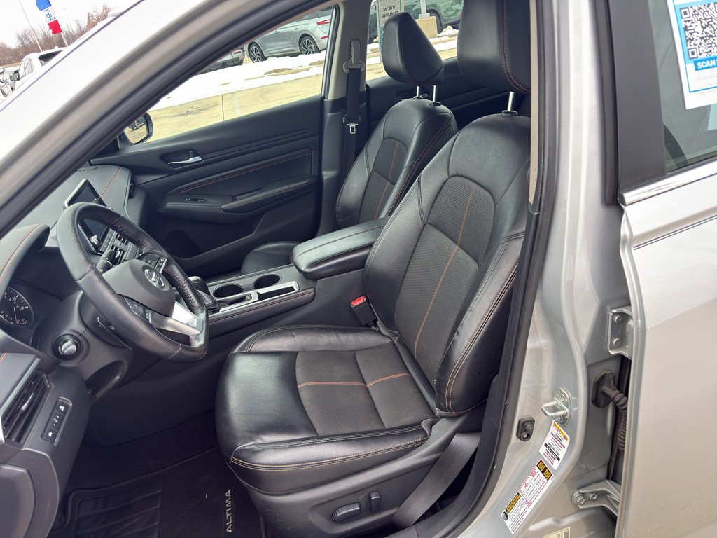 Used 2019 Nissan Altima 2.5 SR image 10