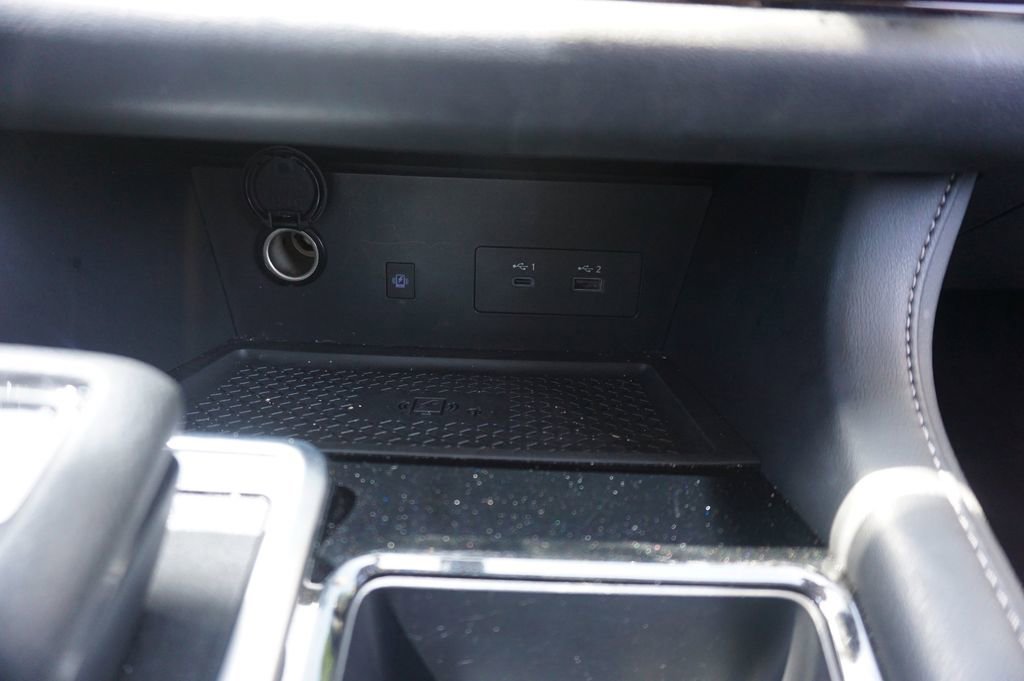 Used 2024 Nissan Pathfinder SL w/ SL Premium Package FWD image 13