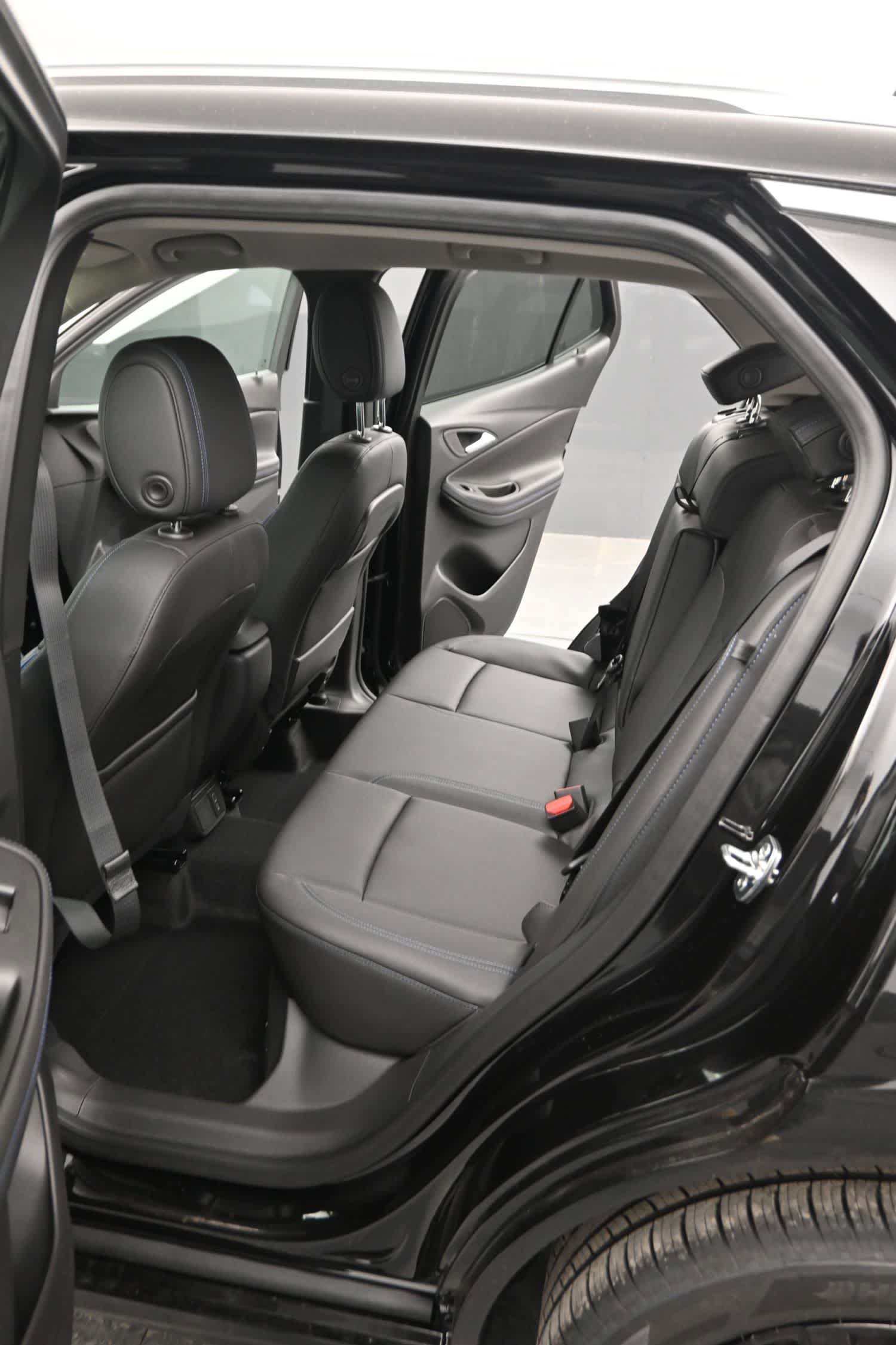 New 2026 Buick Encore GX Sport Touring w/ Advanced Technology Package AWD/4WD image 15