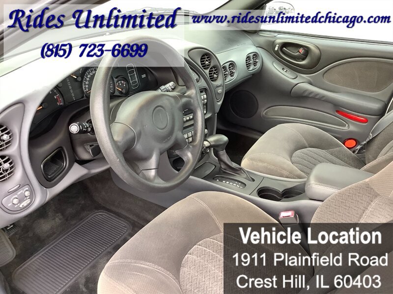 Used 2003 Pontiac Bonneville SE image 33