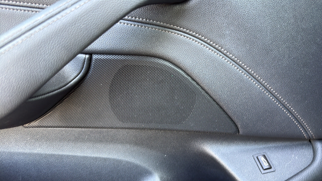 Used 2022 BMW 530i RWD image 11