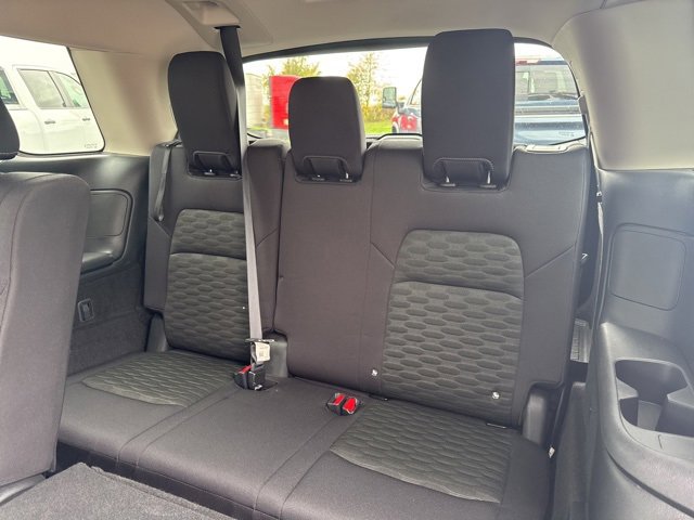 Used 2023 Nissan Pathfinder S image 19