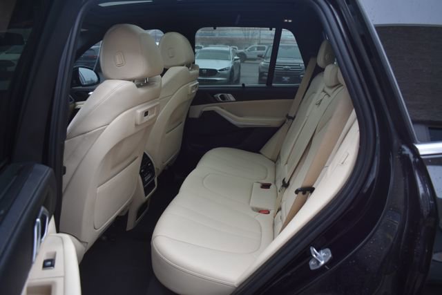 Used 2020 BMW X5 sDrive40i w/ Executive Package image 38