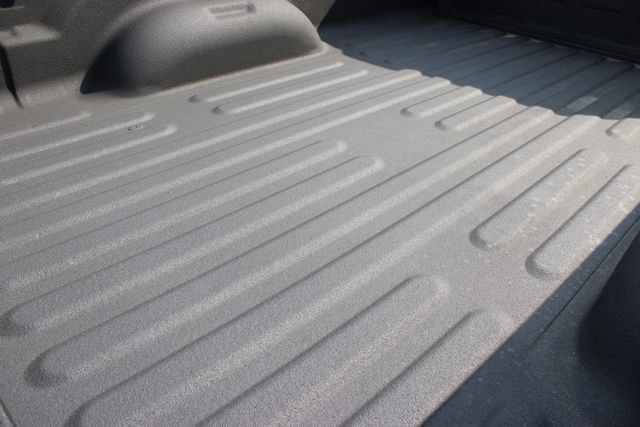 Used 2025 RAM 2500 Laramie AWD/4WD image 43