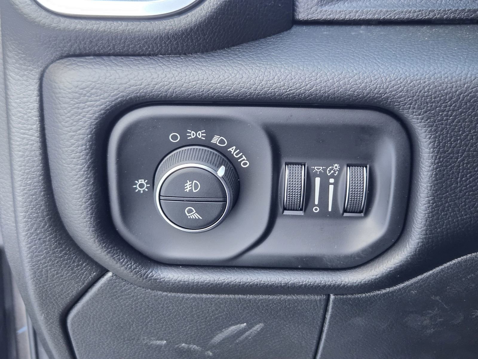 New 2026 RAM 2500 Laramie image 24