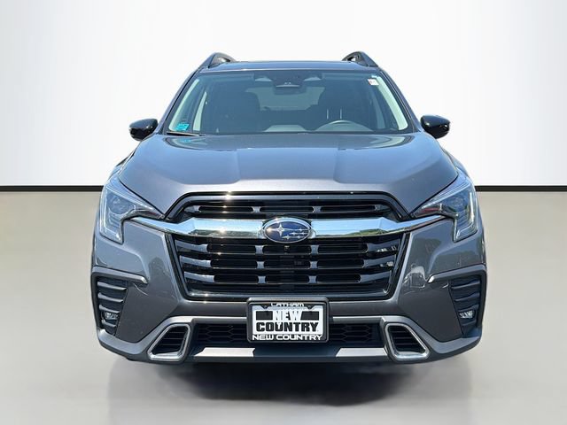 Used 2024 Subaru Ascent Touring AWD/4WD image 2