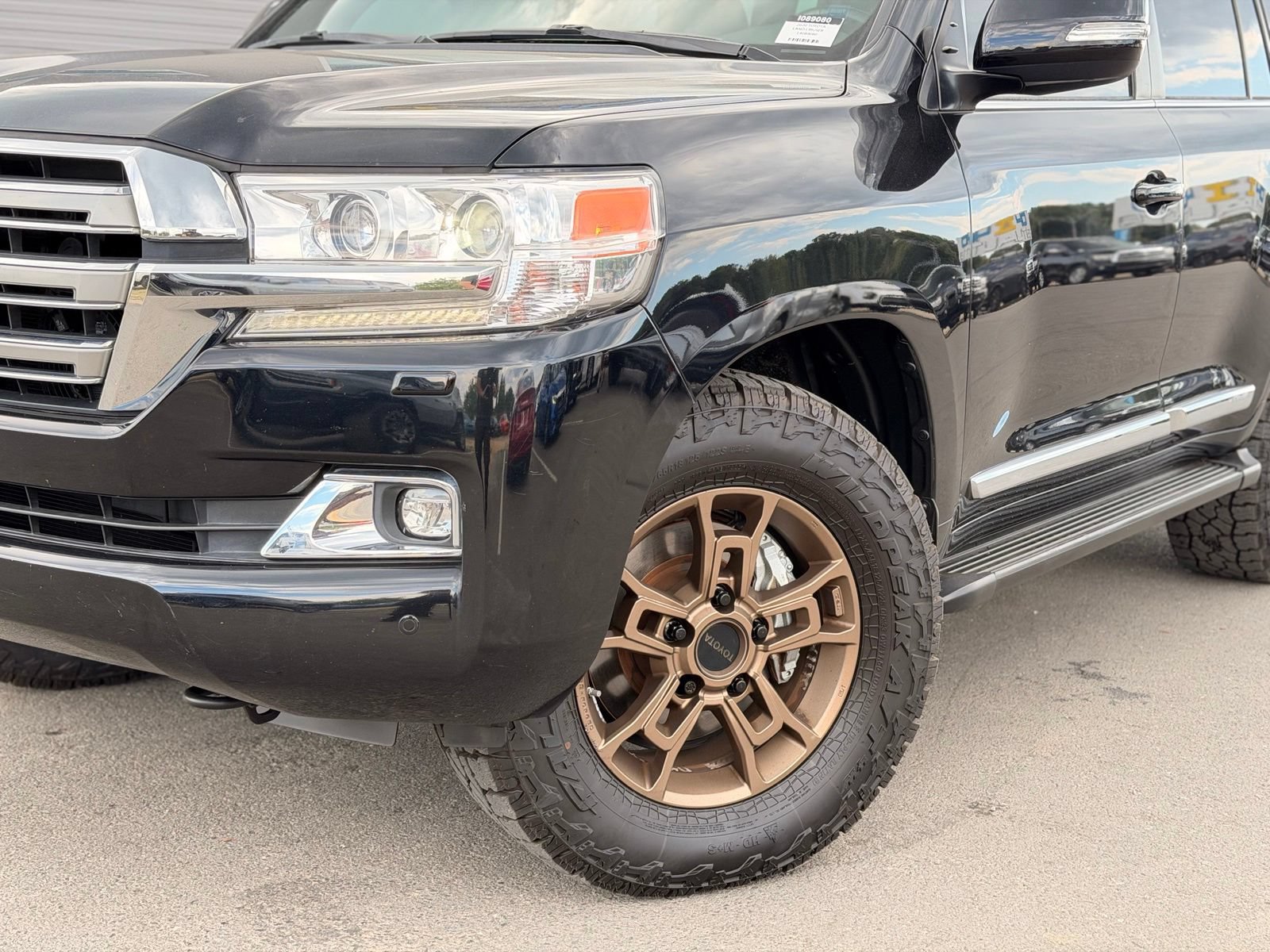 Used 2020 Toyota Land Cruiser AWD/4WD image 60