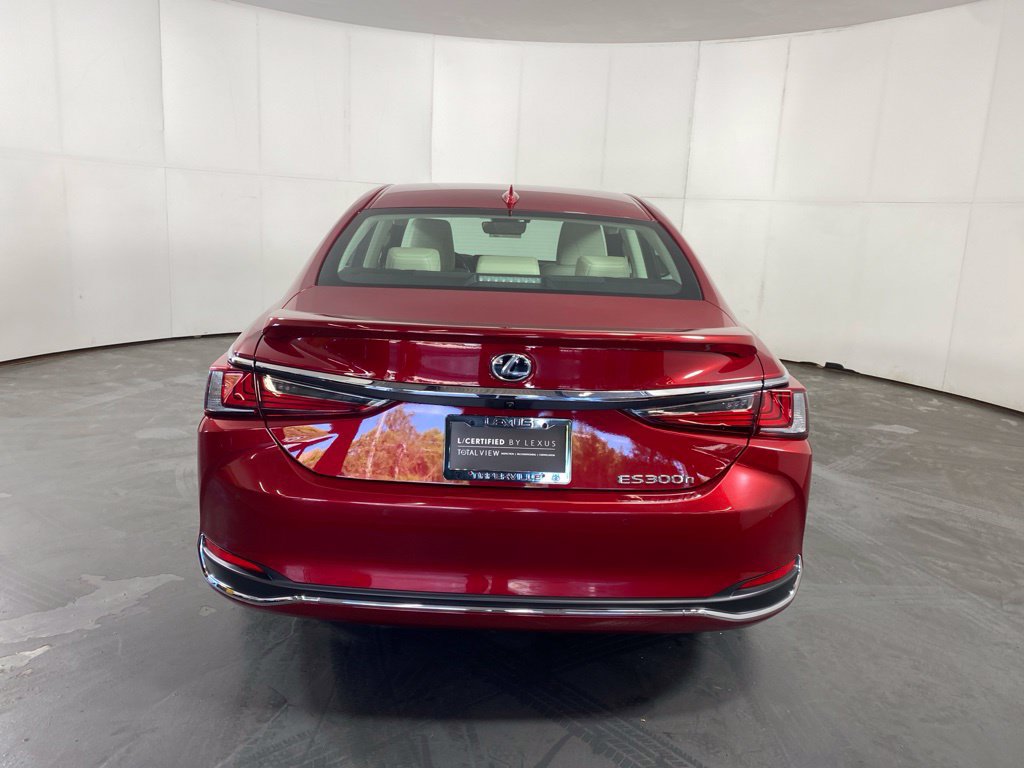 Certified 2024 Lexus ES 300h w/ Premium Package FWD image 7