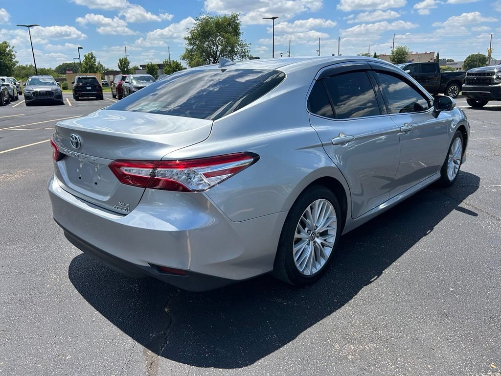 Used 2020 Toyota Camry XLE FWD image 9
