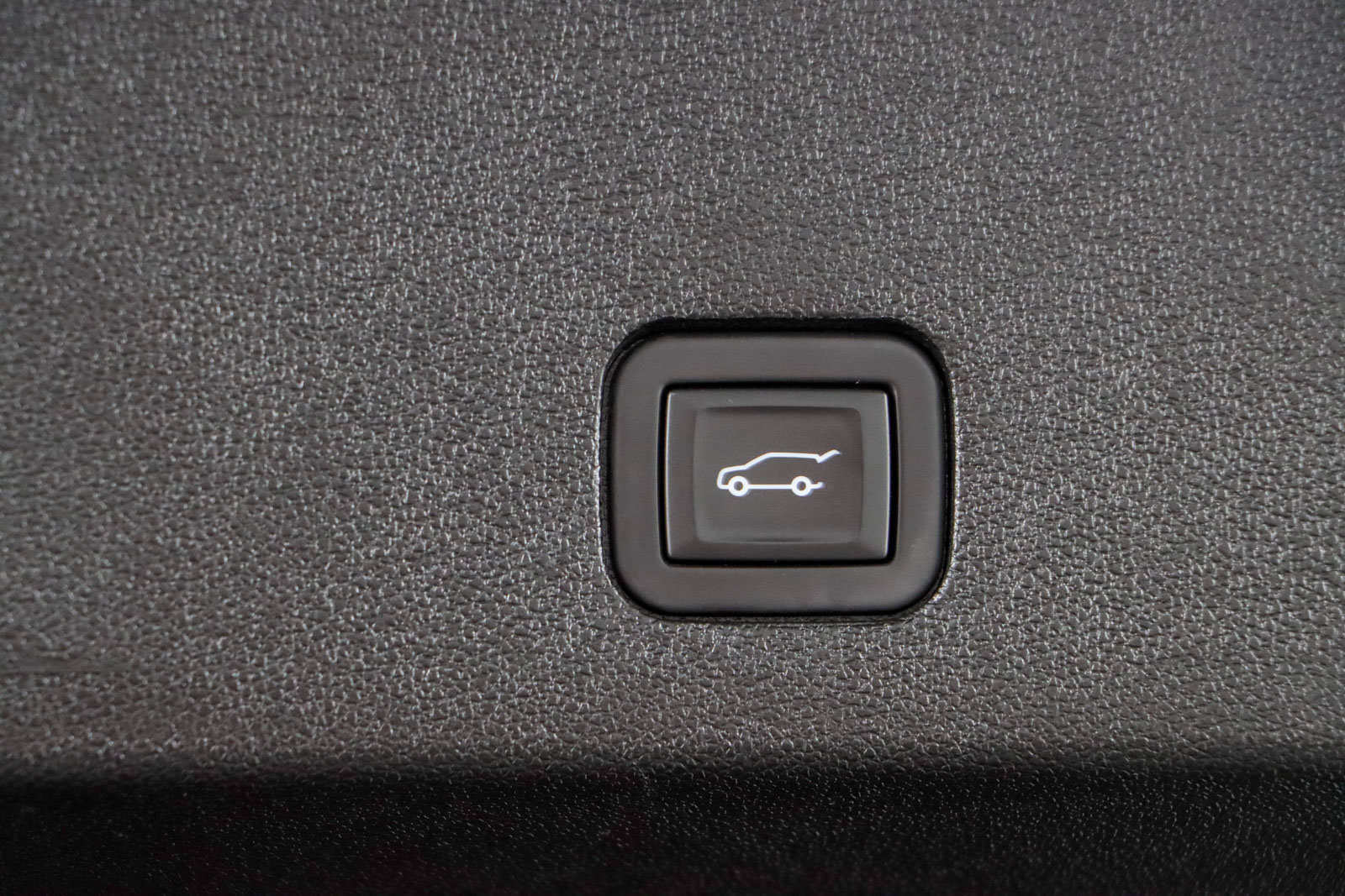 Used 2024 Cadillac XT6 Premium Luxury AWD/4WD image 32