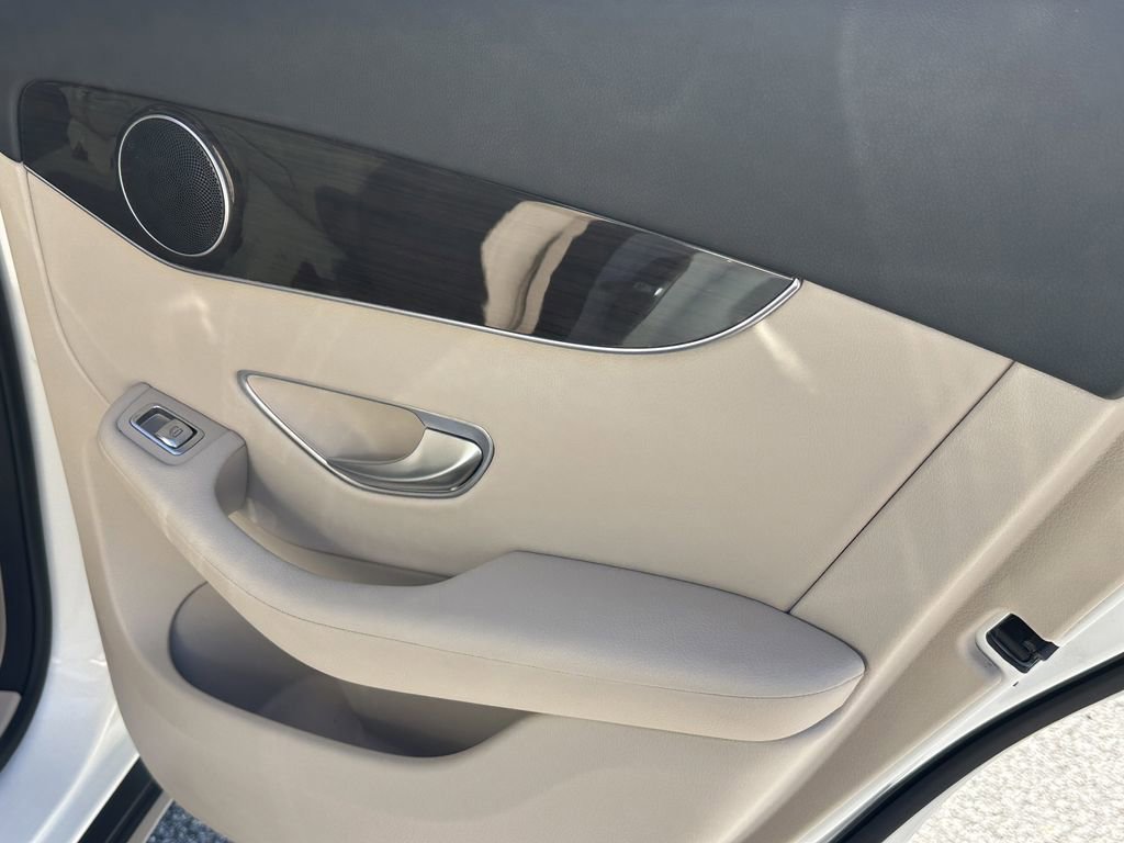 Used 2017 Mercedes-Benz GLC 300 GLC 300 image 19