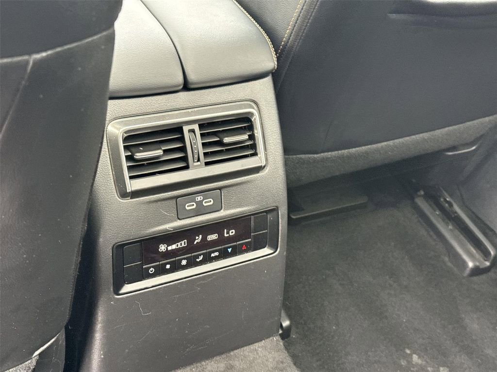 Used 2024 MAZDA CX-90 3.3 Turbo w/ Premium Package image 19