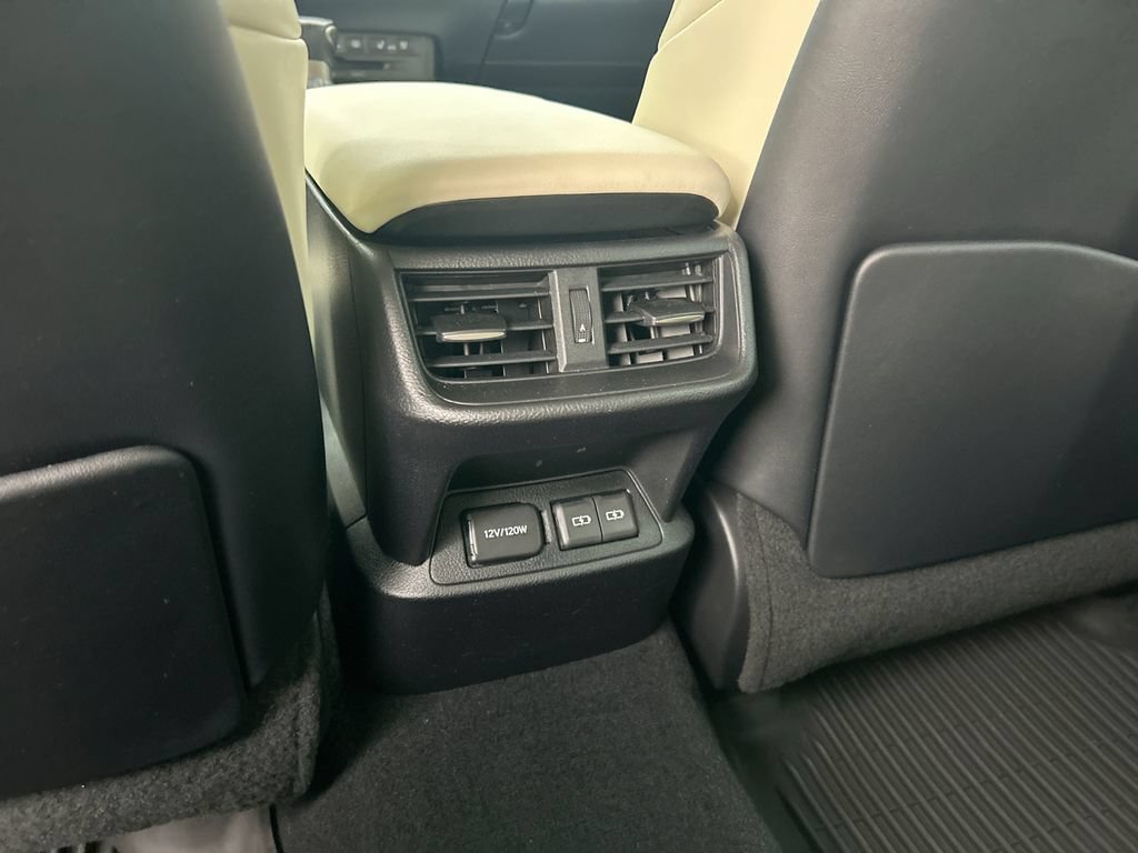Used 2022 Lexus ES 300h Ultra Luxury w/ Accessory Package 2 FWD image 34