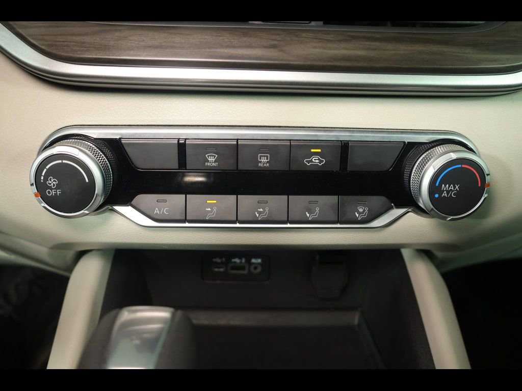Used 2025 Nissan Altima 2.5 SV image 25
