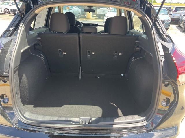 New 2025 Nissan Kicks Play S image 16