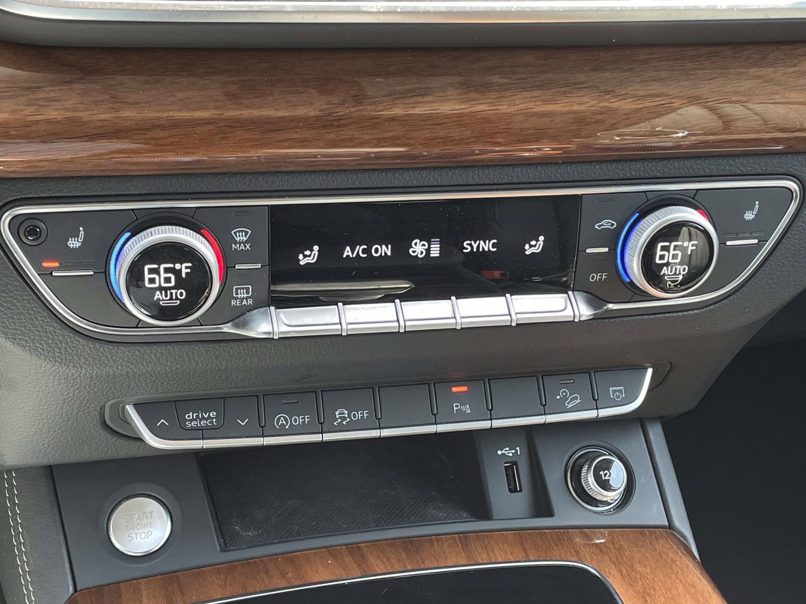 Certified 2023 Audi Q5 2.0T Premium Plus w/ Premium Plus Package image 30