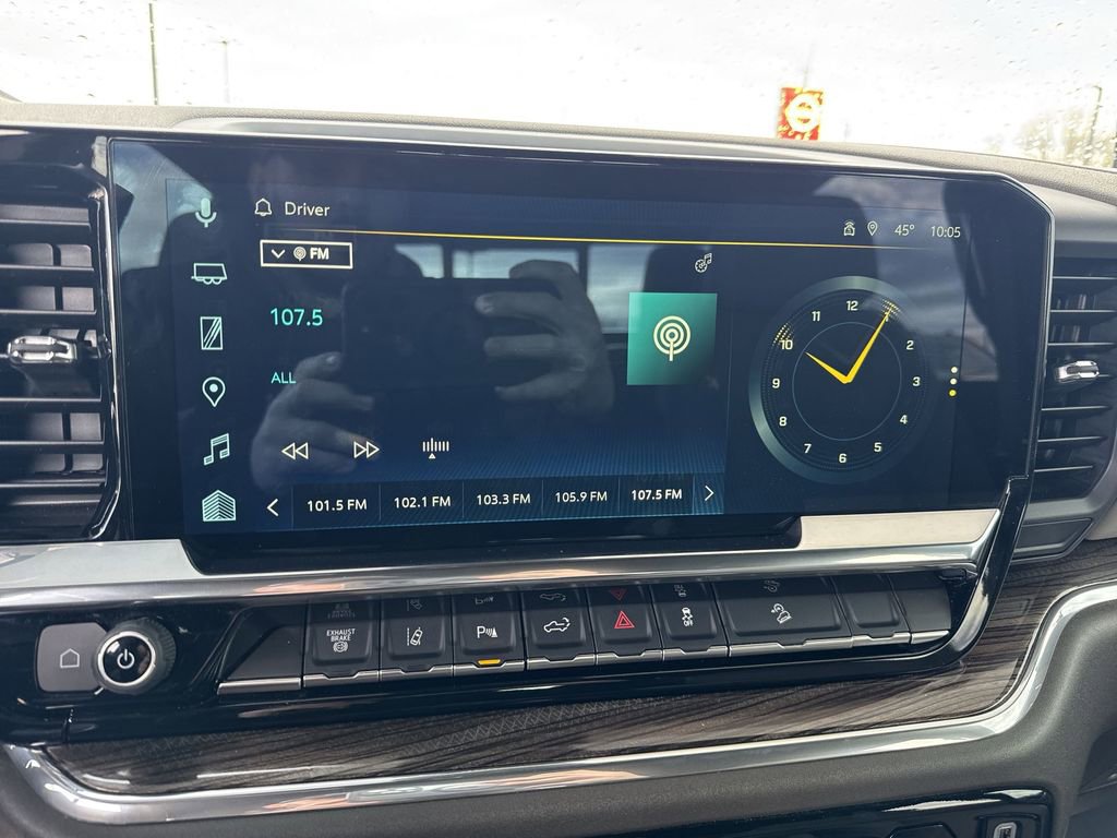 Used 2025 Chevrolet Silverado 2500 LT w/ Z71 Chrome Sport Edition AWD/4WD image 16