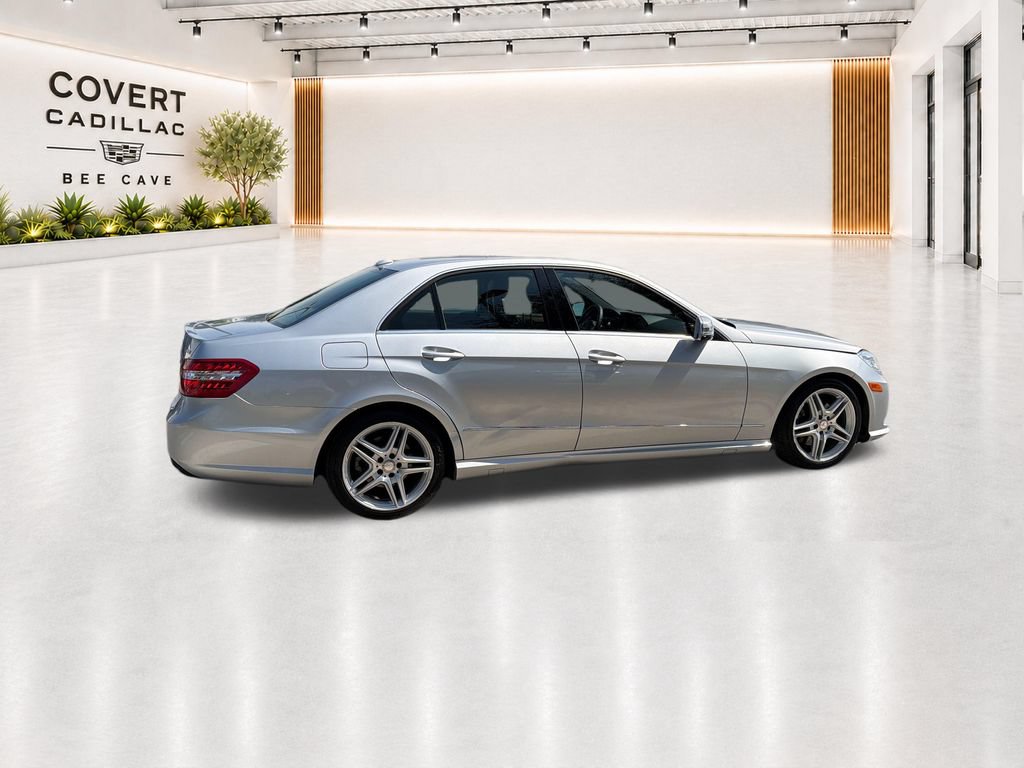 Used 2013 Mercedes-Benz E 350 4MATIC Sedan image 12