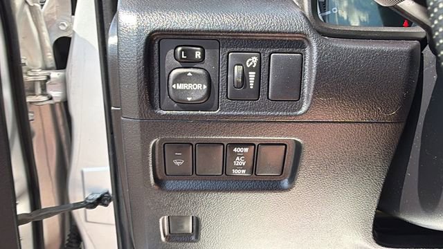 Used 2015 Toyota 4Runner SR5 Premium AWD/4WD image 19