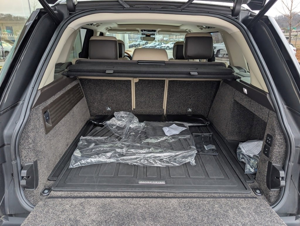 Used 2021 Land Rover Range Rover Westminster Edition image 28