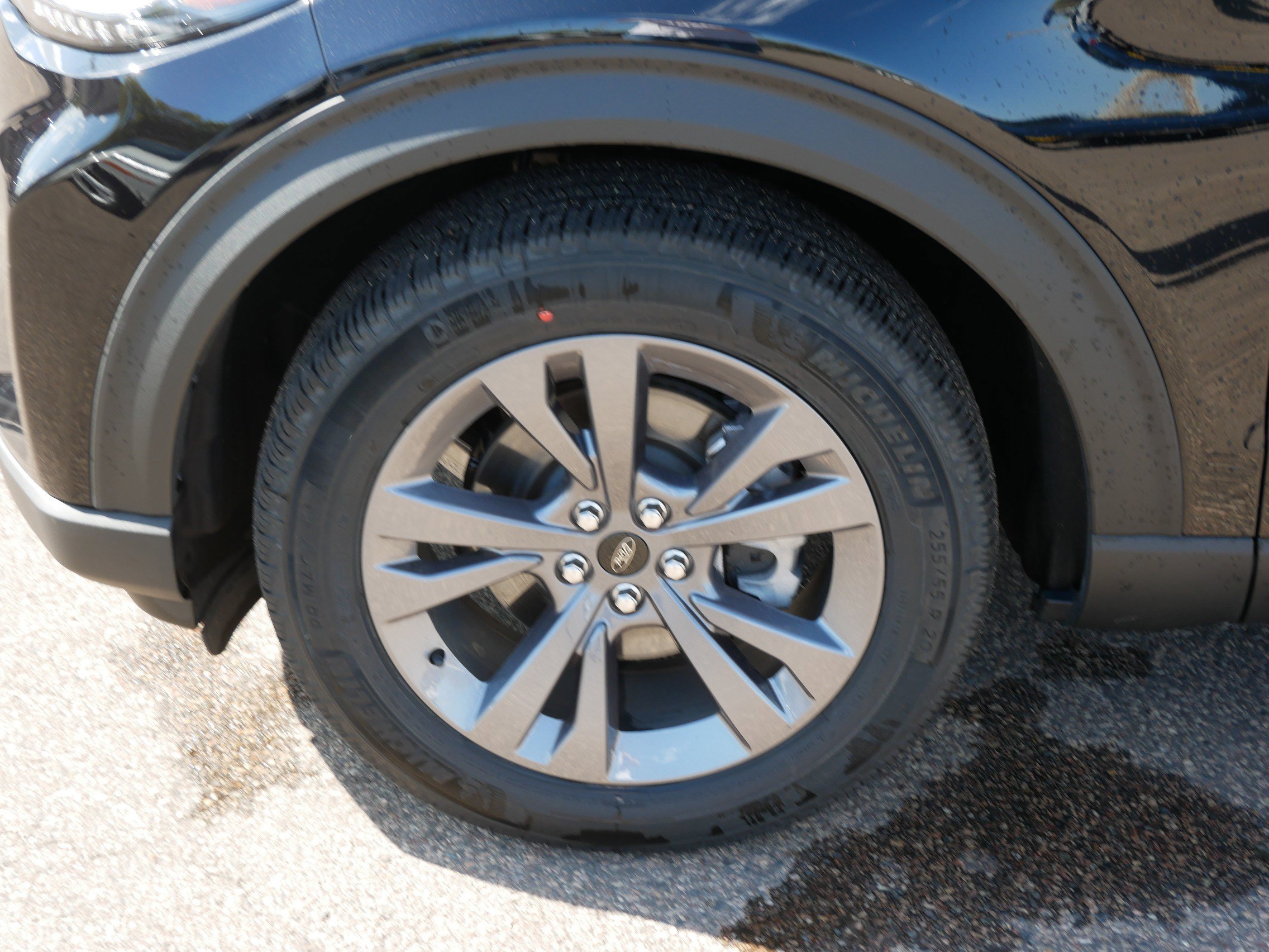 Used 2026 Ford Explorer Active w/ Active Comfort Package AWD/4WD image 15