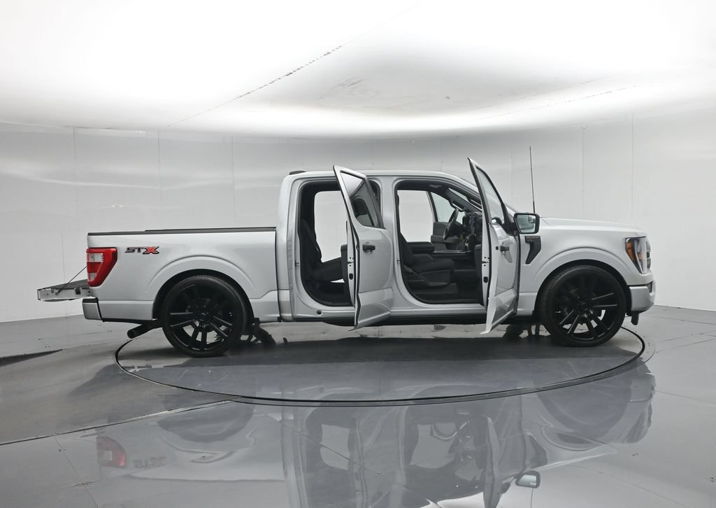 Used 2023 Ford F150 XL w/ STX Appearance Package RWD image 3
