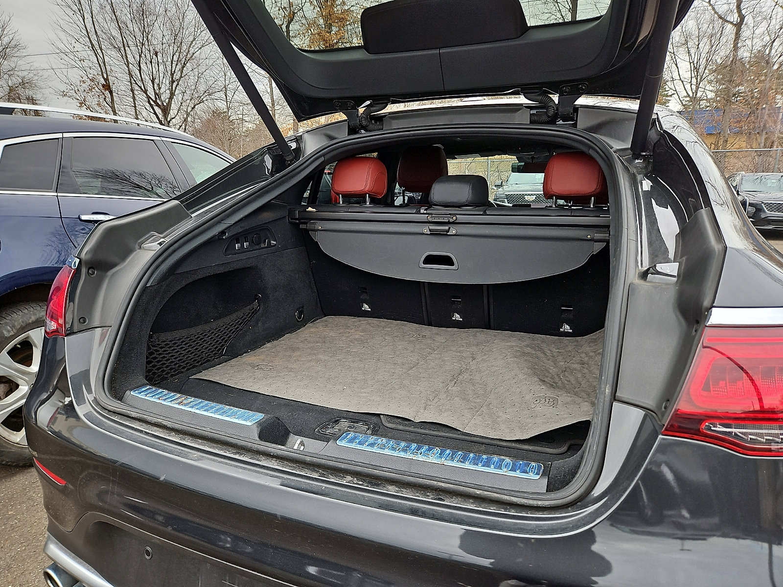 Used 2022 Mercedes-Benz GLC 43 AMG AMG GLC 43 image 28