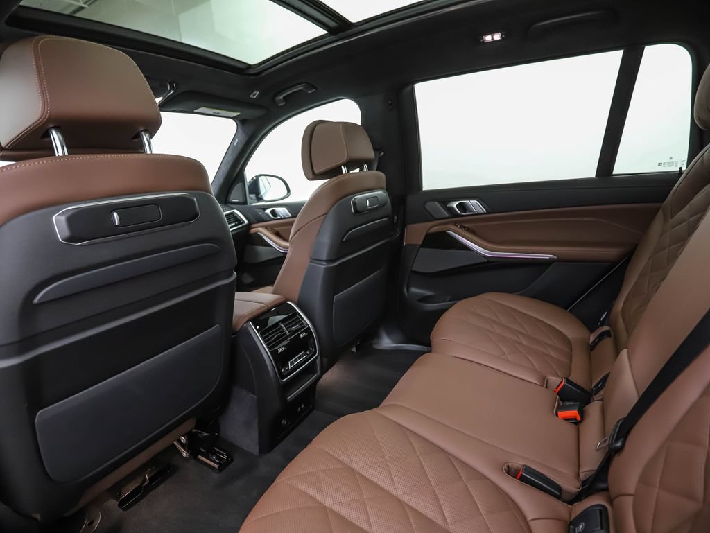 Certified 2026 BMW X7 xDrive40i AWD/4WD image 21
