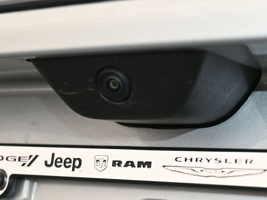 New 2026 Jeep Cherokee Laredo image 31