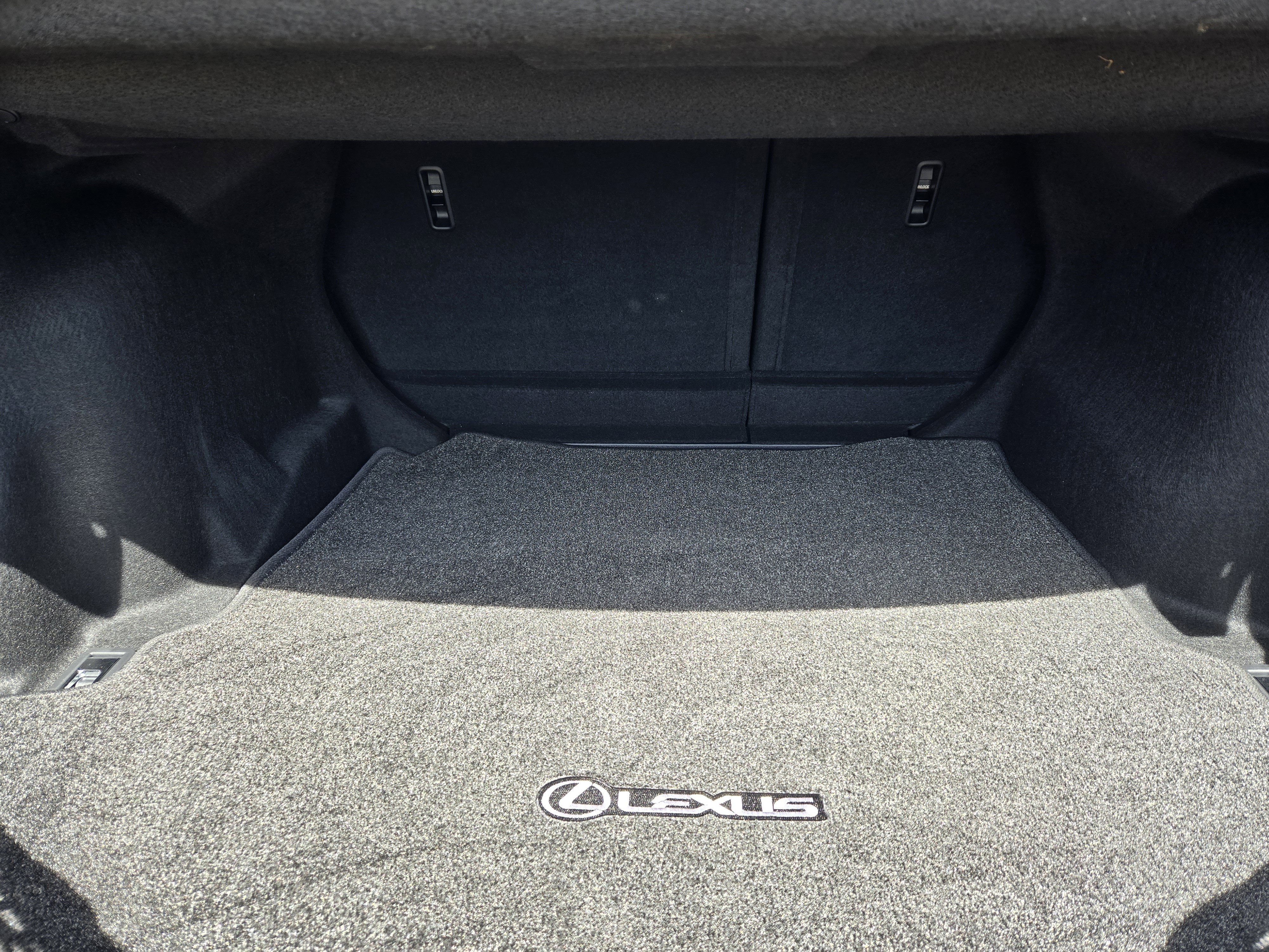 Used 2025 Lexus IS 350 F Sport w/ Accessory Package image 41