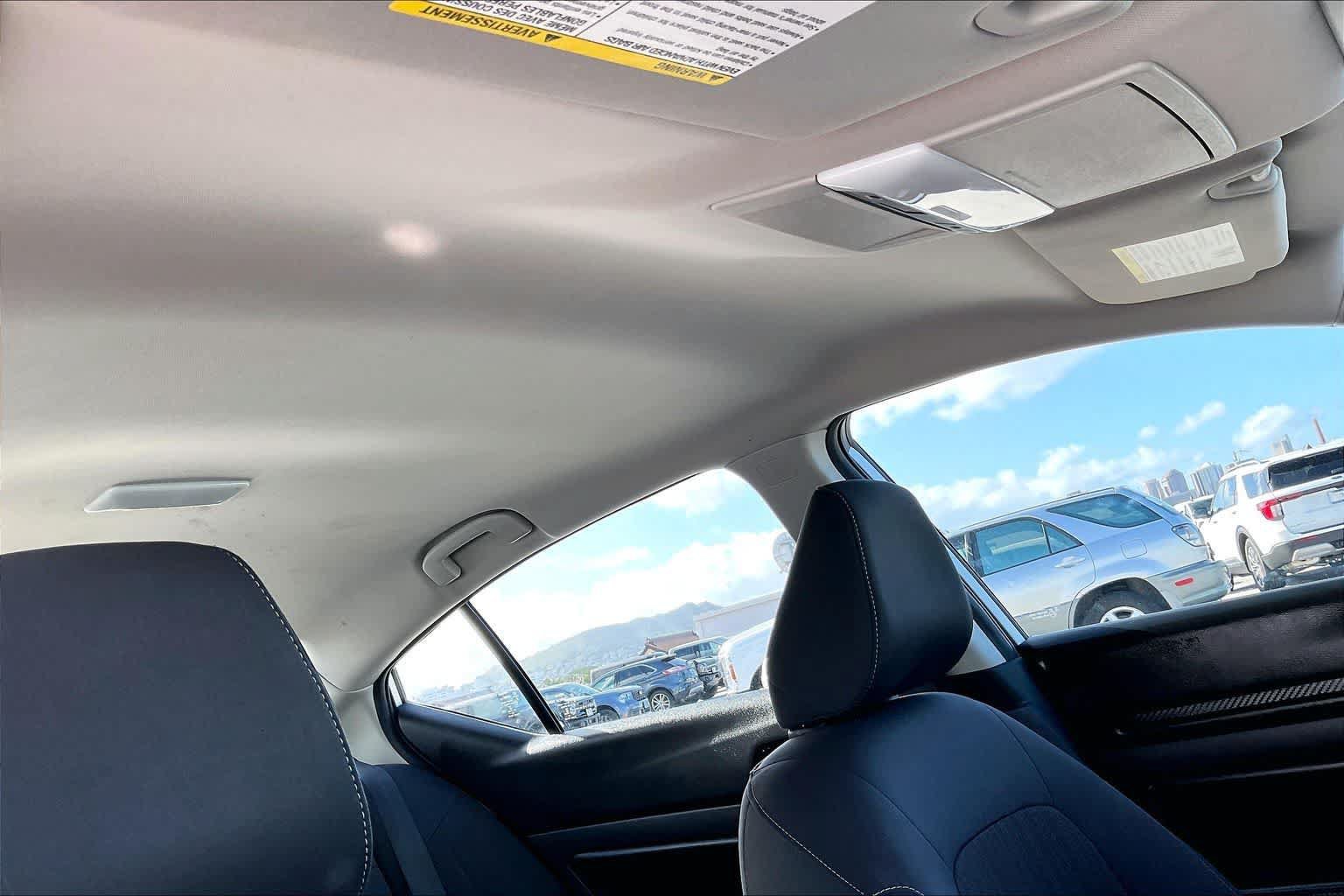 Used 2024 Nissan Altima 2.5 SV FWD image 30