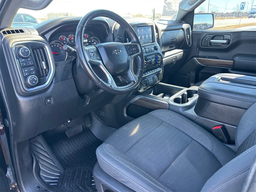 Used 2021 Chevrolet Silverado 1500 LT Trail Boss w/ Bed Protection Package image 6