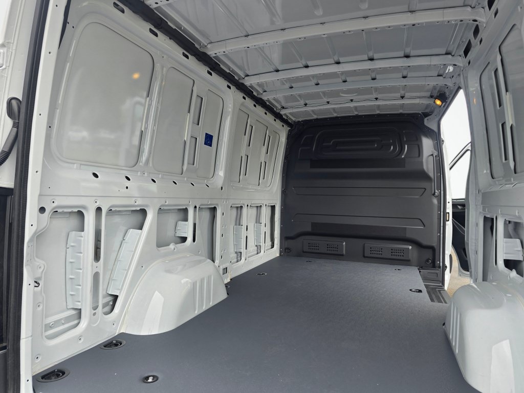 New 2026 Mercedes-Benz Sprinter 2500 image 14