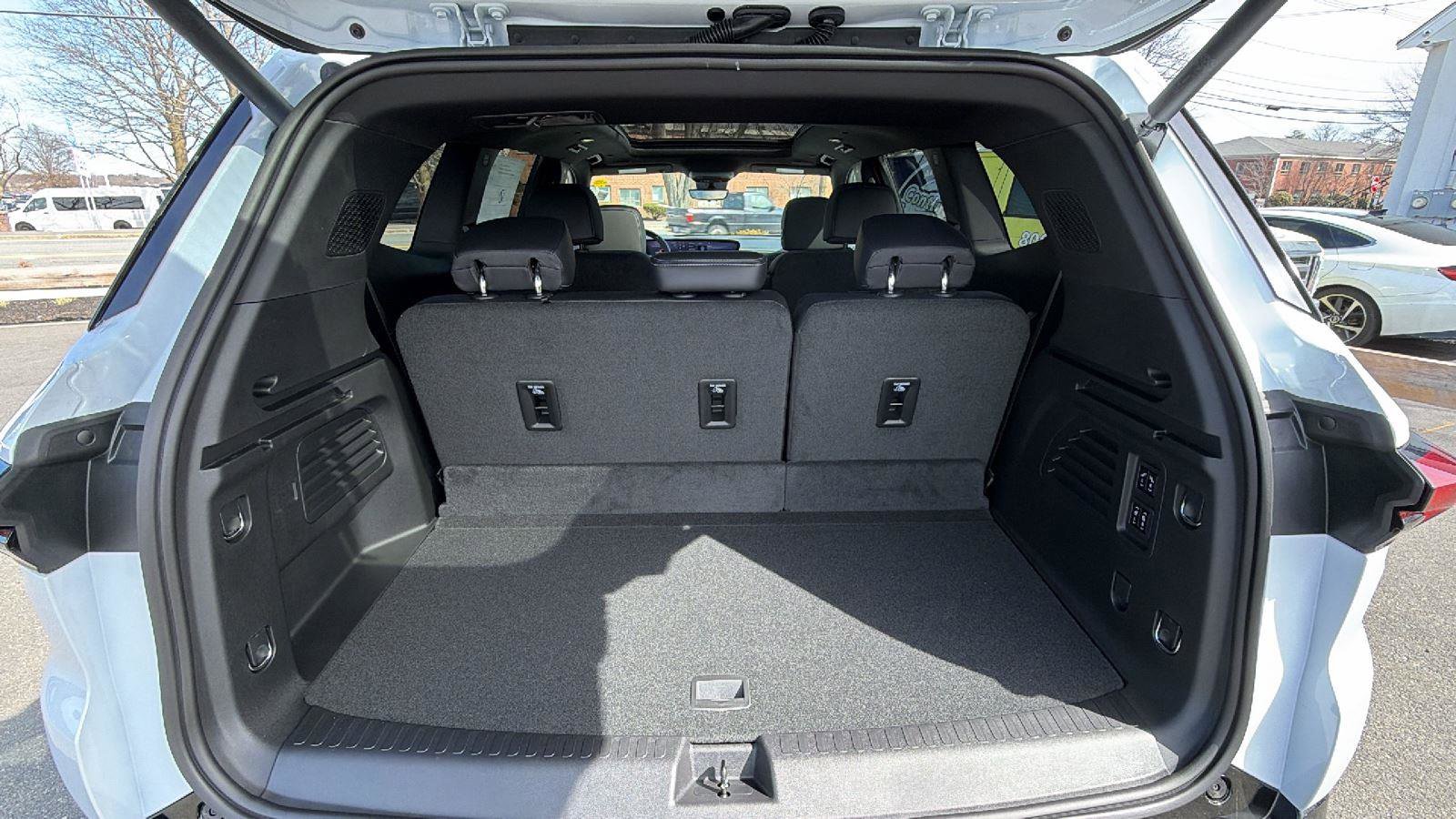 New 2026 Buick Enclave Sport Touring w/ Super Cruise Package image 11