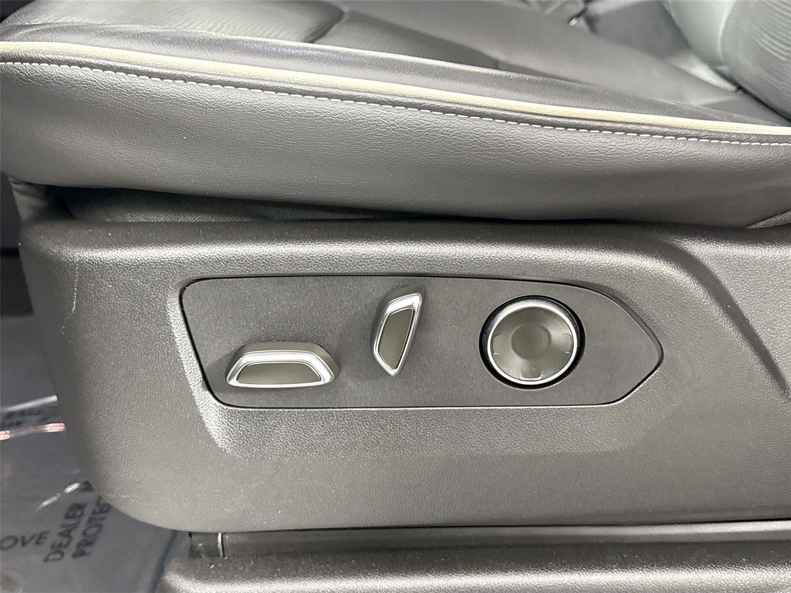 Used 2024 Cadillac Escalade Sport image 30