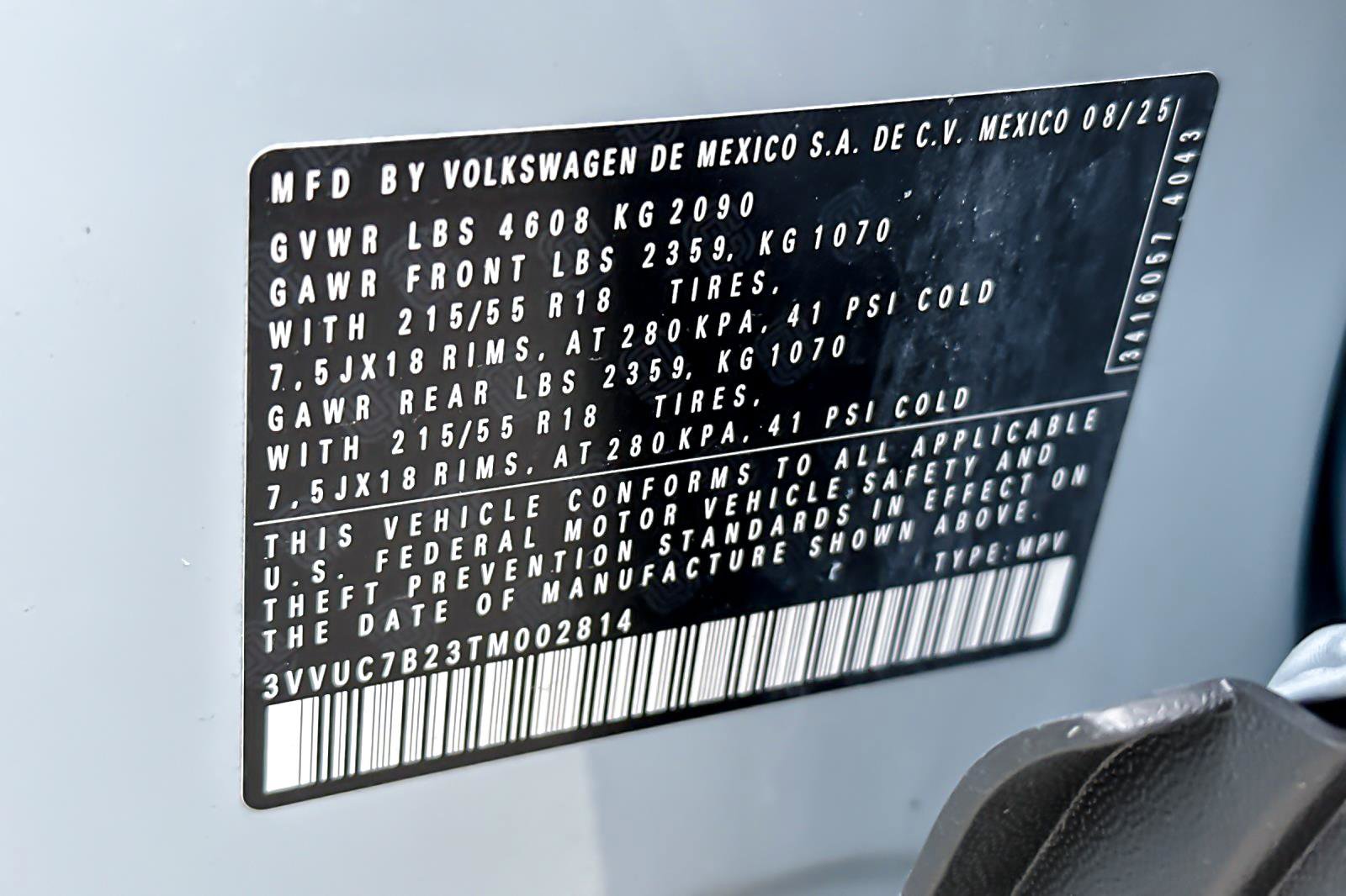 New 2026 Volkswagen Taos SE image 26