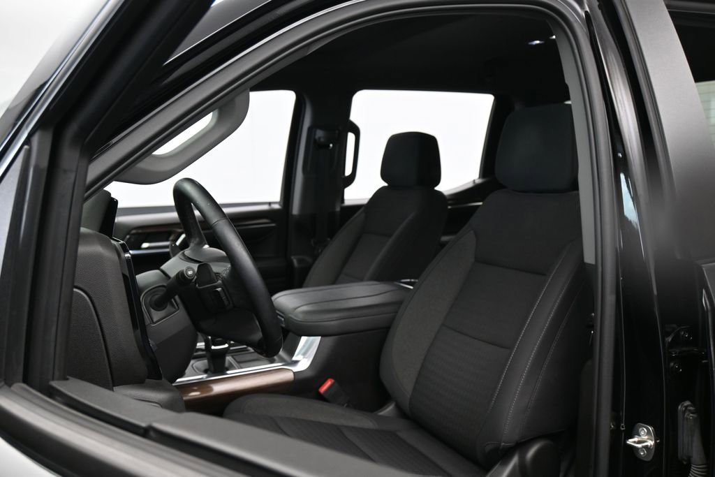 Used 2023 Chevrolet Silverado 1500 RST RWD image 10