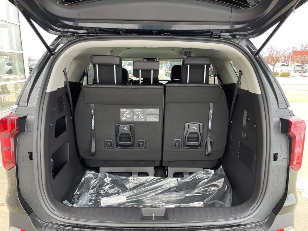 New 2026 Kia Carnival image 14