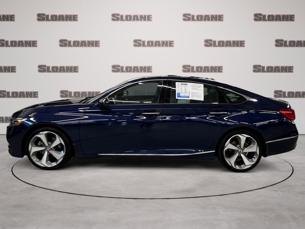 Used 2020 Honda Accord Touring image 2