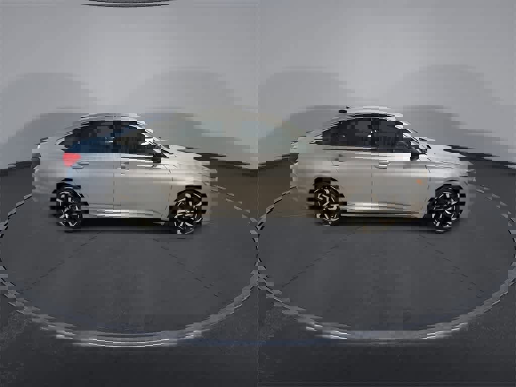 Used 2022 Honda Accord Sport image 9