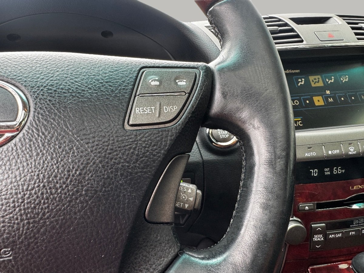 Used 2007 Lexus LS 460 RWD image 24