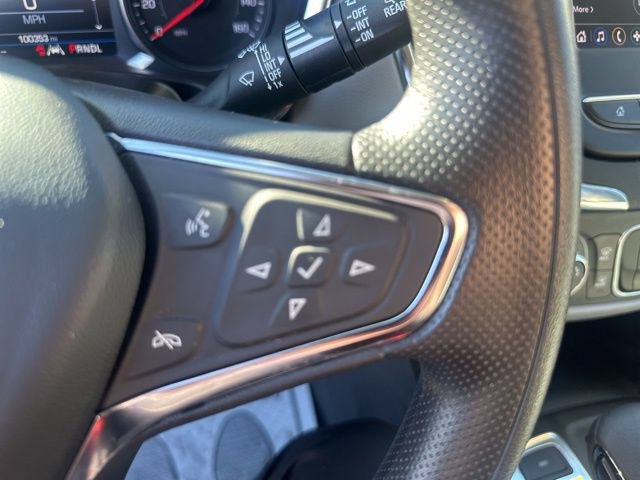 Used 2024 Chevrolet Equinox LT AWD/4WD image 5