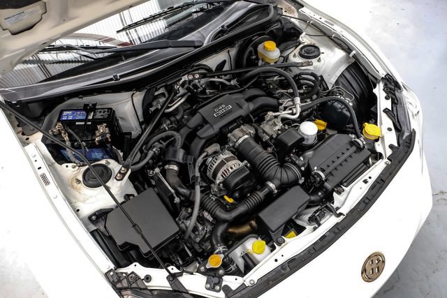 Used 2020 Toyota 86 RWD image 45