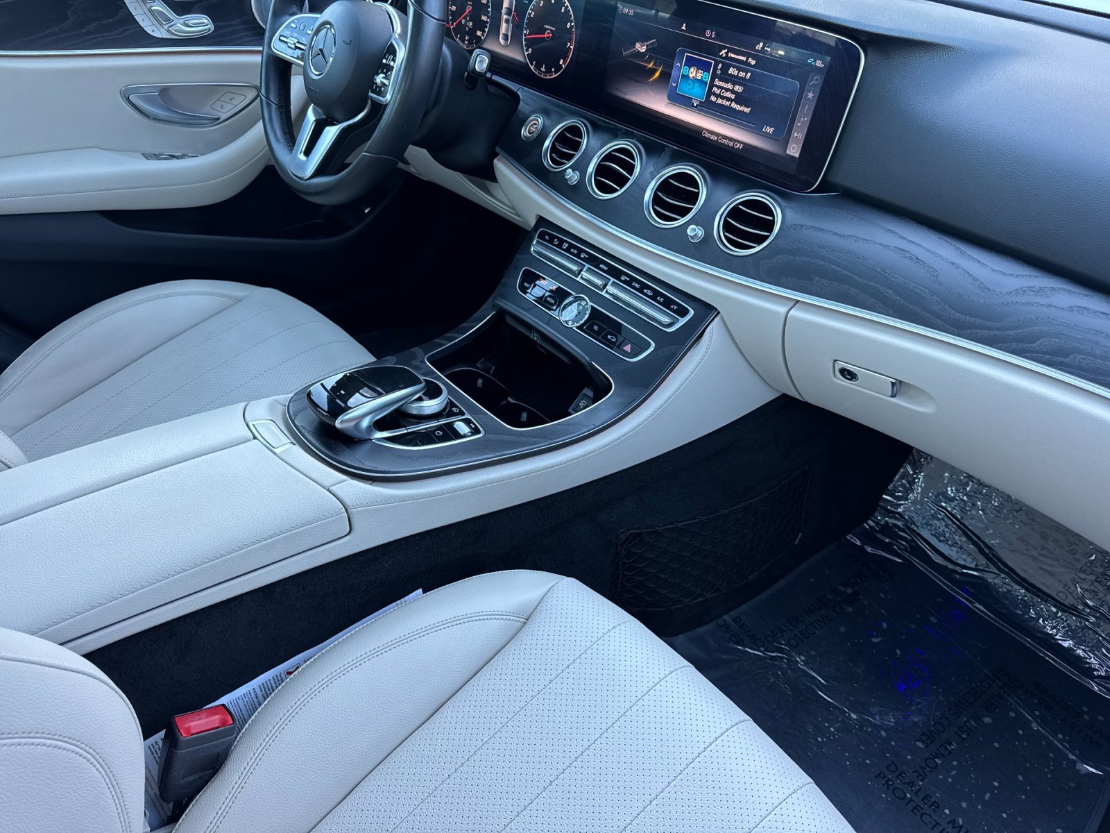 Used 2019 Mercedes-Benz E 300 image 15